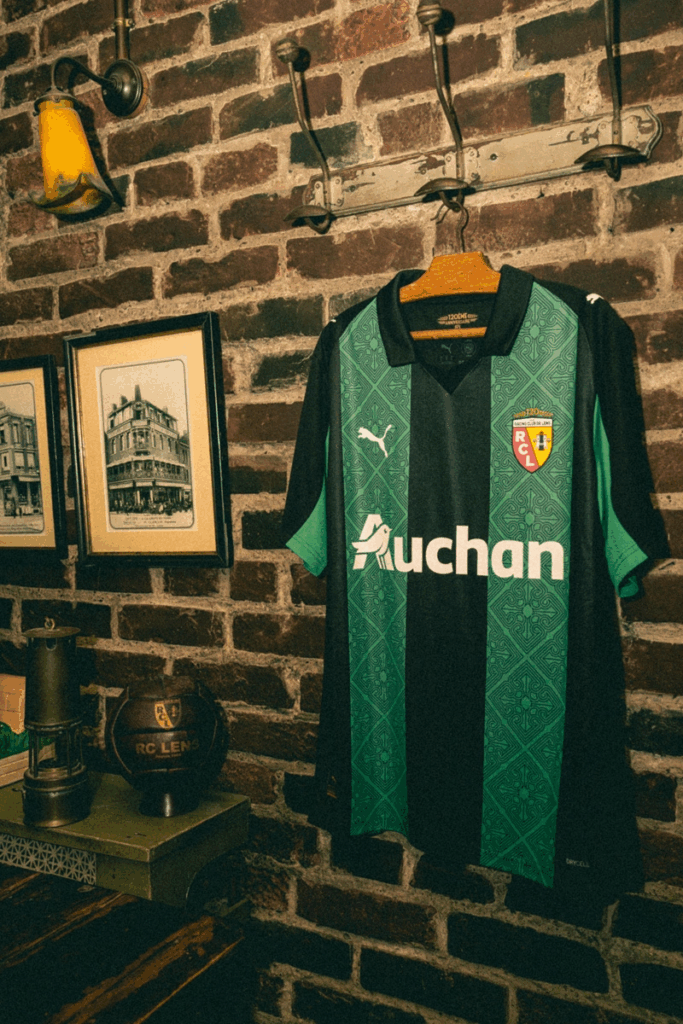 RC Lens 2025-26 Away Jersey: Stunning Epic (120)