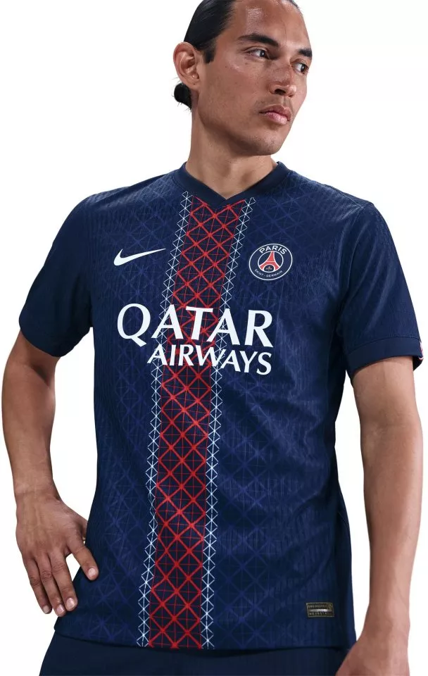 Paris Saint-Germain 2025/26 Home Jersey — A Player’s Heart, Worn on the Chest f74509d3 84f8 4bfa a83f d0b41dcafb81